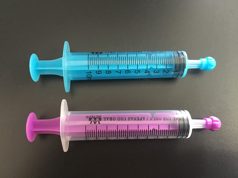 10ml oral syringe with cap