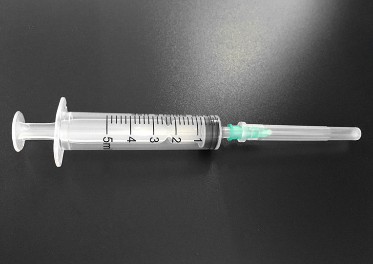 3 parts syringe with needle with CE and ISO13485